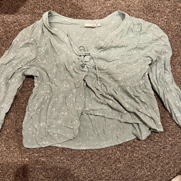 Long Sleeve Shirt - Picture 1 of 2